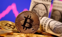 突然狂飙！11天大涨100美元！有人利息都不要了 弃存单买黄金